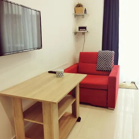 Aparthotel Lazur 3*