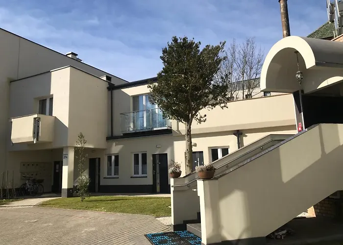 Lazur Lägenhetshotell 4*