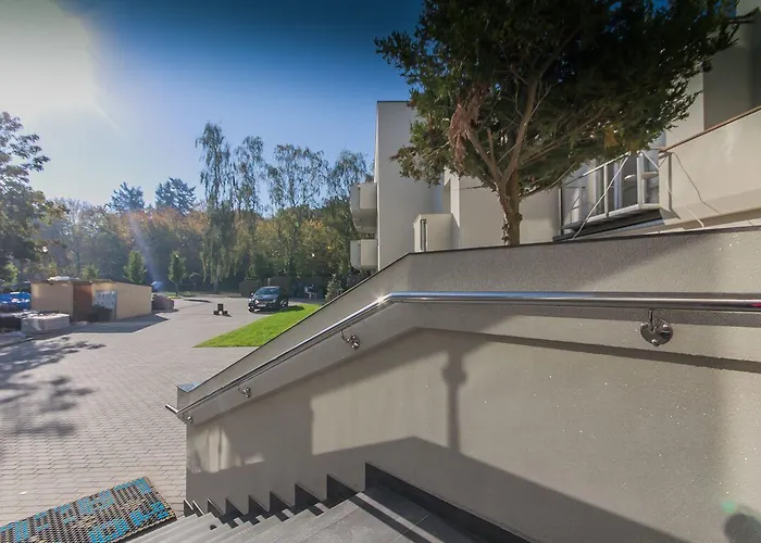 Lazur Lägenhetshotell 4*