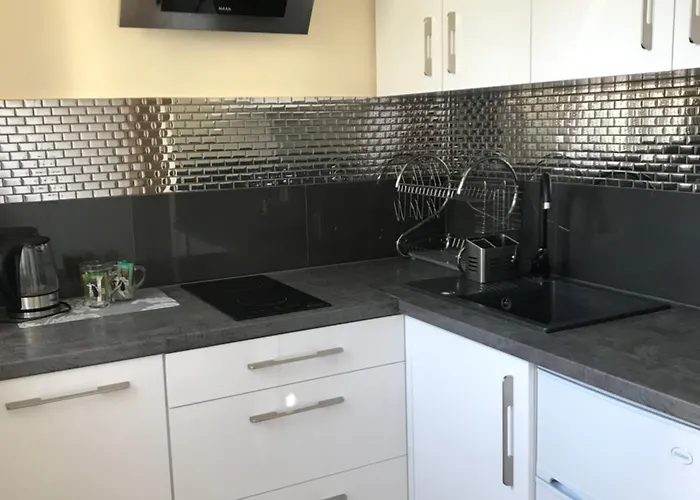 Lägenhetshotell Lazur 4*